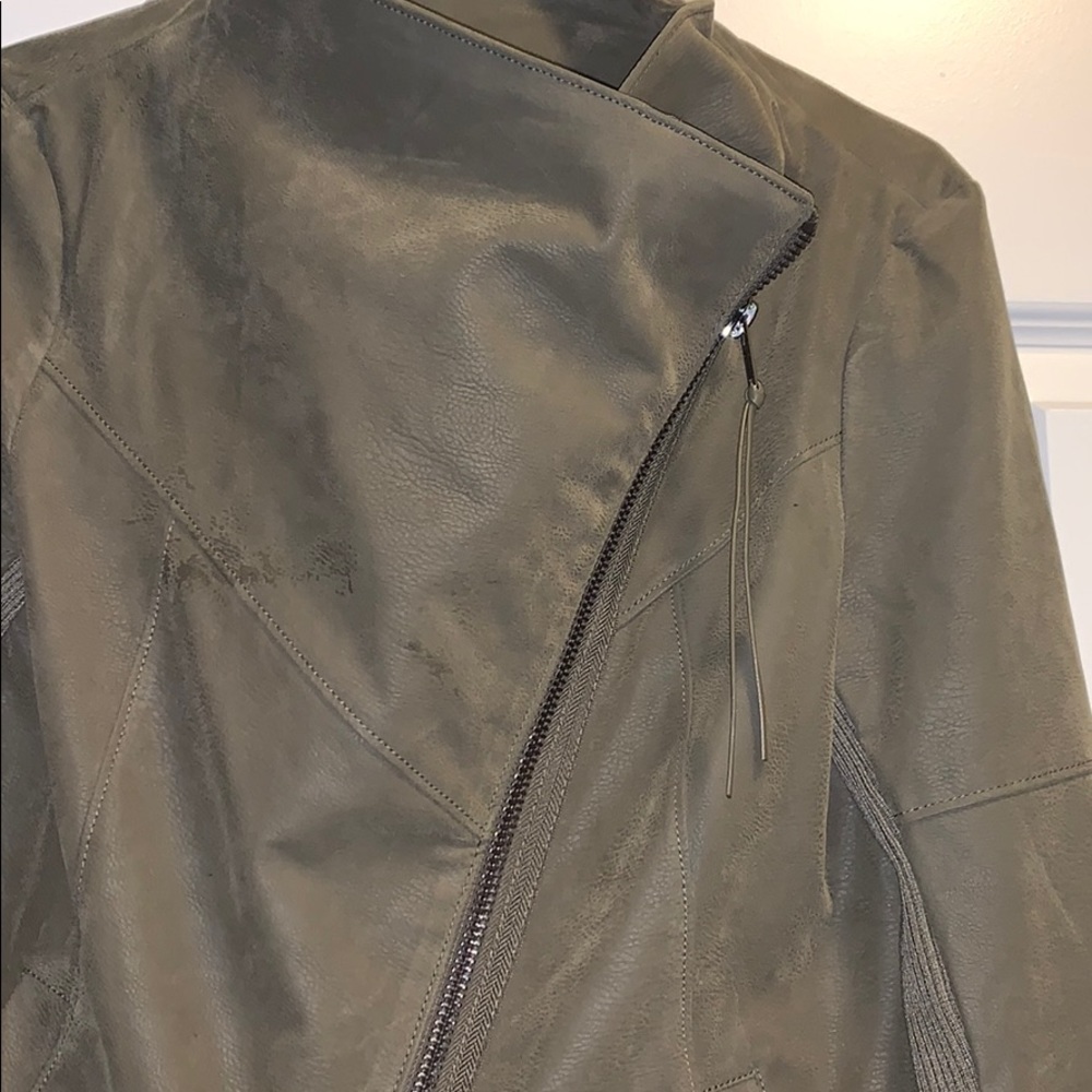 Zippered structured jacket - Picture 2 of 3